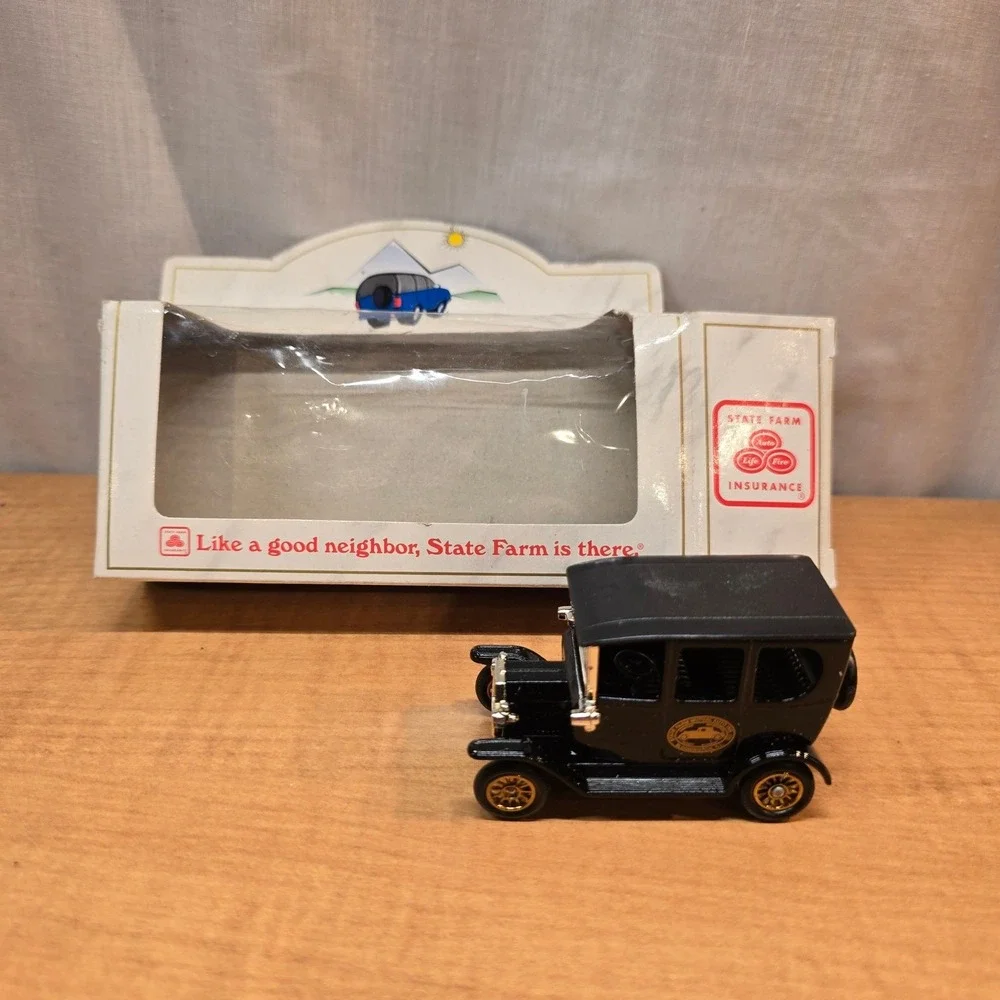 Vintage Die‎ Cast Car State Farm Mutual Auto Bloomington, ILL Exclusive Model T